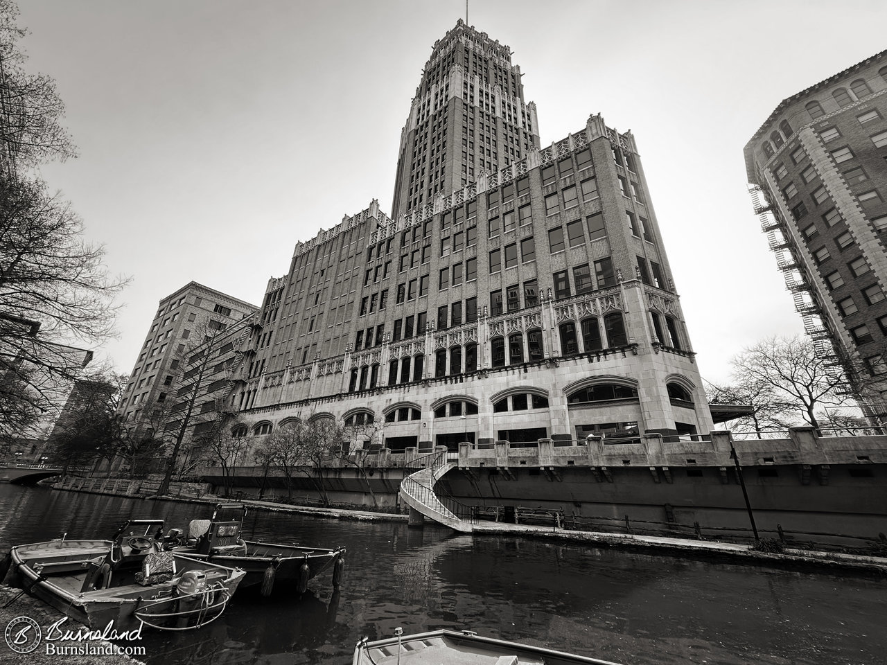 Tower Life Building in San Antonio, Texas